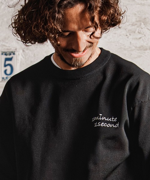 1minute 1second（ワンミニットワンセカンド）の「mn3266-cursive embroidery washable long sleeve knit ウォッシャブルニット(1M26A180)（ニット/セーター・メンズ・ブラック/チャコール・L/XL/S/M）」の13枚目の写真