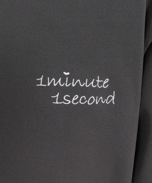 1minute 1second（ワンミニットワンセカンド）の「mn3266-cursive embroidery washable long sleeve knit ウォッシャブルニット(1M26A180)（ニット/セーター・メンズ・ブラック/チャコール・L/XL/S/M）」の6枚目の写真