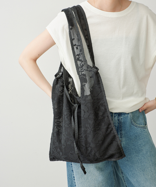 Spick & Span(スピックアンドスパン)の「Spick & Span レーストート(トートバッグ・レディース・ホワイト/ブラック・FREE)」の9枚目の写真