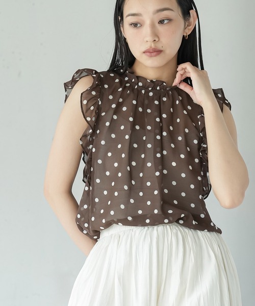 mili an deni(ミリアンデニ)の「ノースリーブドットシアーブラウス(シャツ/ブラウス・レディース・オフホワイト/ブラウン/ブラック・M)」の13枚目の写真