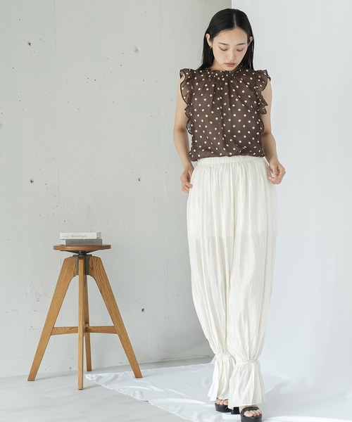 mili an deni(ミリアンデニ)の「ノースリーブドットシアーブラウス(シャツ/ブラウス・レディース・オフホワイト/ブラウン/ブラック・M)」の16枚目の写真