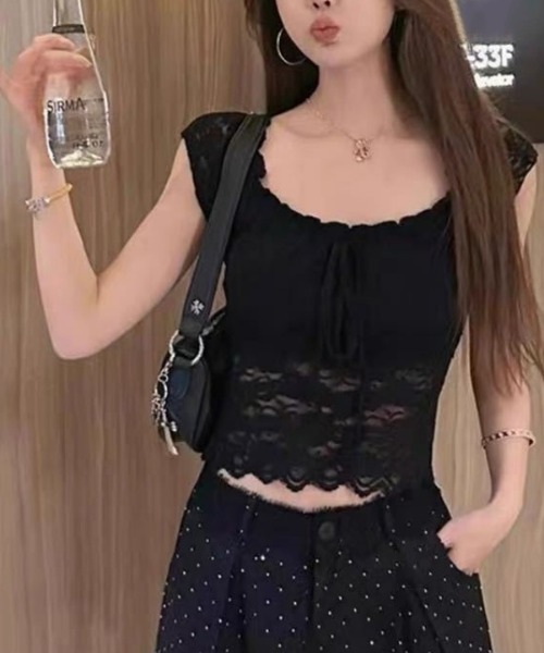Ritzy(リッツィー)の「2wayオフショルダー フロントリボン 総レース トップス(Tシャツ/カットソー・レディース・ブラック/ホワイト・FREE)」の2枚目の写真