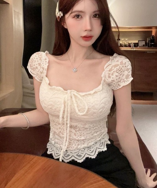 Ritzy(リッツィー)の「2wayオフショルダー フロントリボン 総レース トップス(Tシャツ/カットソー・レディース・ブラック/ホワイト・FREE)」の11枚目の写真