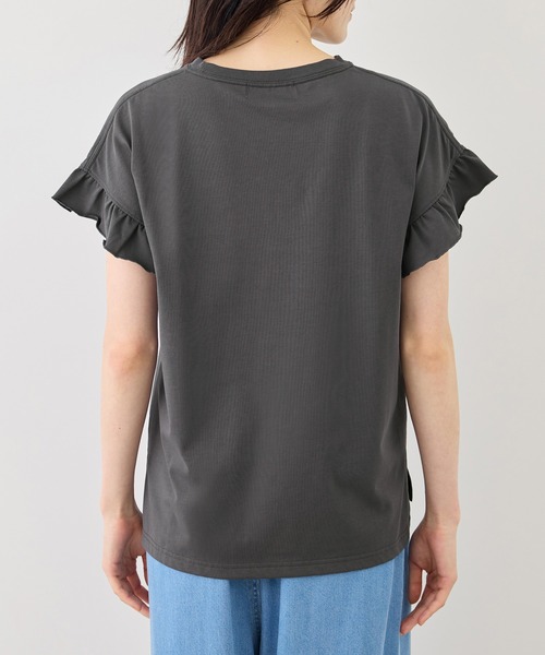 ROPE' PICNIC（ロペピクニック）の「フリルスリーブロゴTシャツ/接触冷感・汗染み防止（Tシャツ/カットソー・レディース・チャコールグレー/クリーム/オフホワイト・FREE）」の16枚目の写真