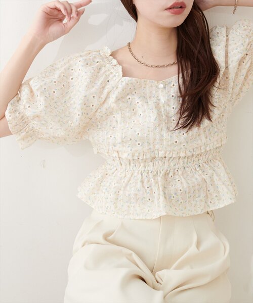 natural couture(ナチュラルクチュール)の「ウエストシャーリングブラウス(シャツ/ブラウス・レディース・その他1/その他4/その他3/その他2・FREE)」の2枚目の写真