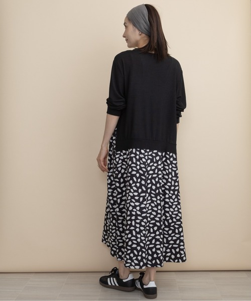 lodie(ロディ)の「【ドッキング】ニット×リーフプリント コンビワンピース(ワンピース・レディース・ネイビー/ブラック・FREE)」の14枚目の写真