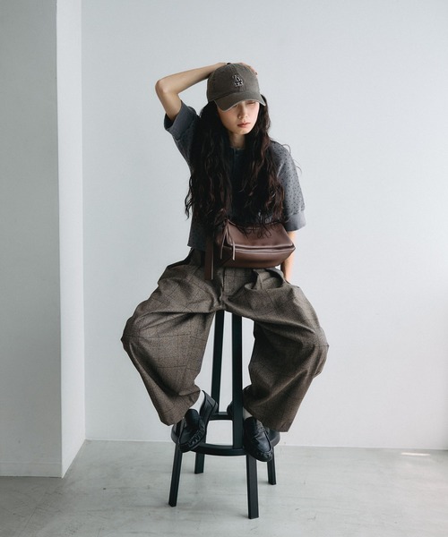 niko and...（ニコアンド）の「[MODE NORM CORE] 2タックコクーンチェックパンツ（その他パンツ・レディース・グレー/ネイビー/ブラウン・MEDIUM/LARGE）」の7枚目の写真