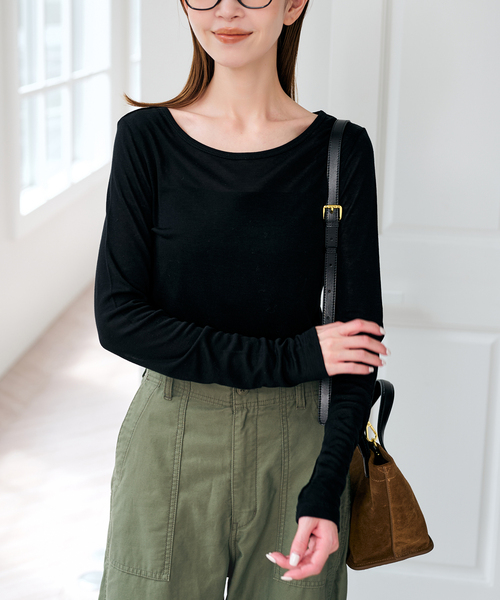 U by SPICK&SPAN(ユーバイスピックアンドスパン)の「ウールミックスシアークルーネック(Tシャツ/カットソー・レディース・ブラック/ホワイト・FREE)」の16枚目の写真