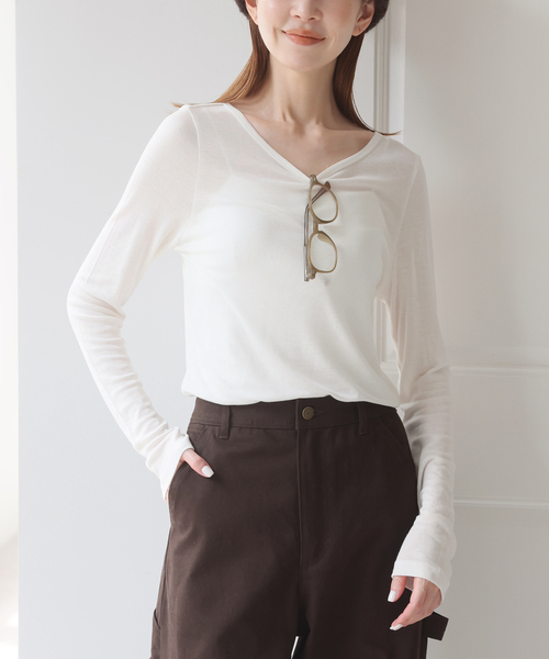 U by SPICK&SPAN(ユーバイスピックアンドスパン)の「ウールミックスシアークルーネック(Tシャツ/カットソー・レディース・ブラック/ホワイト・FREE)」の10枚目の写真