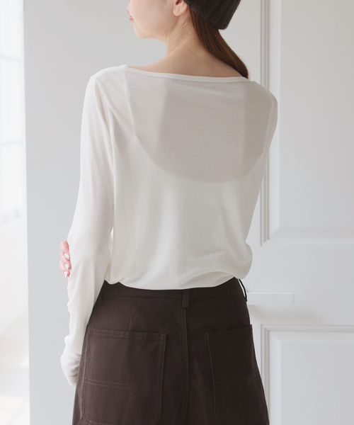 U by SPICK&SPAN(ユーバイスピックアンドスパン)の「ウールミックスシアークルーネック(Tシャツ/カットソー・レディース・ブラック/ホワイト・FREE)」の14枚目の写真