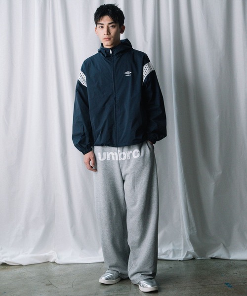 ALAND（エーランド）の「【UNISEX】ALAND×UMBRO／ドット切り替えナイロンブルゾン（ナイロンジャケット・レディース・オフホワイト/ネイビー・SMALL/LARGE）」の22枚目の写真