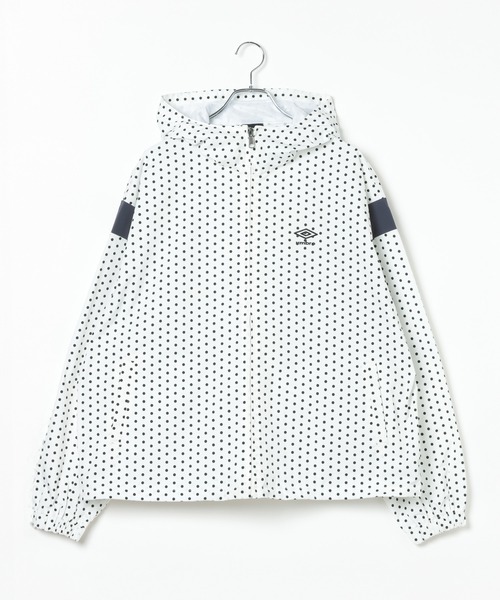 ALAND（エーランド）の「【UNISEX】ALAND×UMBRO／ドット切り替えナイロンブルゾン（ナイロンジャケット・レディース・オフホワイト/ネイビー・SMALL/LARGE）」の6枚目の写真