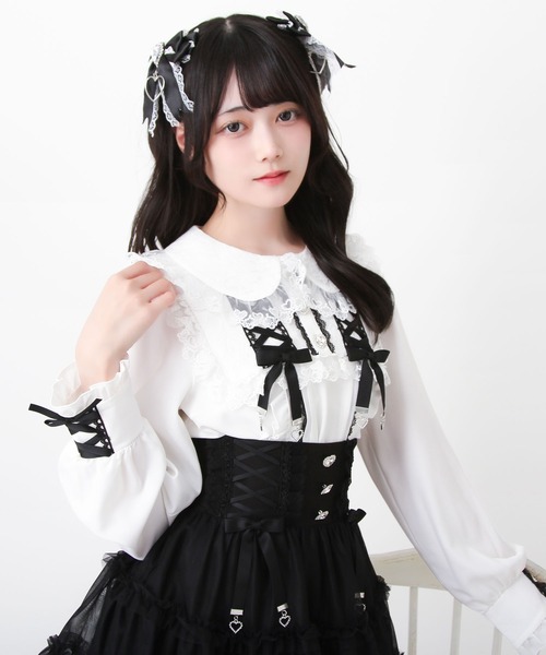 DearMyLove（ディアマイラブ）の「レースアップリボンフリルトップス（シャツ/ブラウス・レディース・ホワイト×ブラック/ベビーピンク/ブルーグレー・MEDIUM/LARGE/3L）」の2枚目の写真