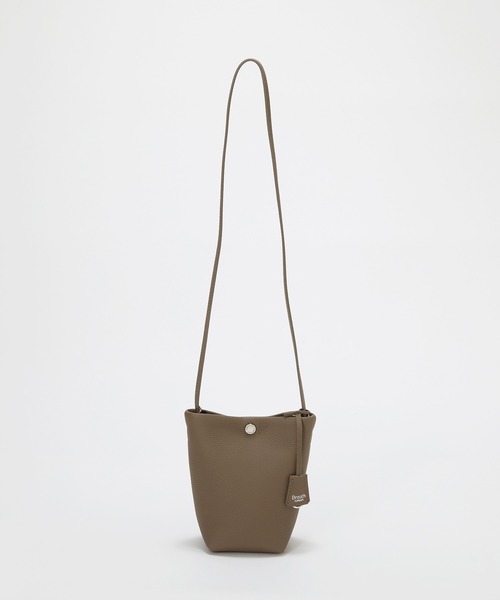 Breath TOPKAPI（ブレストプカピ）の「【Breath TOPKAPI】ELAN エラン シュリンクレザー ミニ  ショルダーバッグ /スマホショルダー（ショルダーバッグ・レディース・ブラウン/グレイッシュベージュ/クリーム/ボルドー/ブラック・FREE）」の4枚目の写真