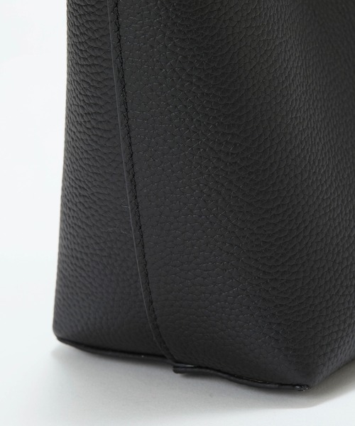 Breath TOPKAPI（ブレストプカピ）の「【Breath TOPKAPI】ELAN エラン シュリンクレザー ミニ  ショルダーバッグ /スマホショルダー（ショルダーバッグ・レディース・ブラウン/グレイッシュベージュ/クリーム/ボルドー/ブラック・FREE）」の21枚目の写真