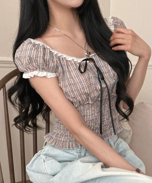 Aelina（エリナ）の「チェック柄レーストリムショート丈ブラウス（シャツ/ブラウス・レディース・ブラック/ピンクベージュ・FREE）」の17枚目の写真