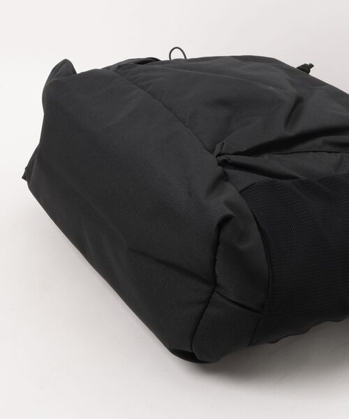 DAKINE（ダカイン）の「DAKINE RECESS TOTE BACKPACK 2.0 19L トートバッグ 【2026年秋冬モデル】（トートバッグ・メンズ・ブラック・FREE）」の4枚目の写真