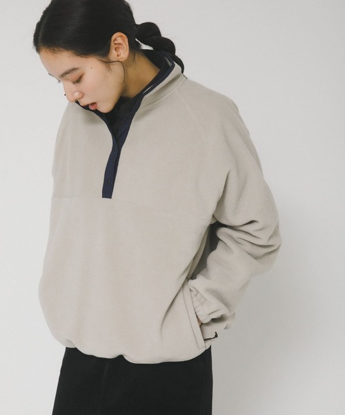 EKAL(エカル)の「マルチカラーフリーススタンドプルオーバー(その他トップス・レディース・アイボリー/オレンジ/パープル/ブラック・ONE)」の14枚目の写真