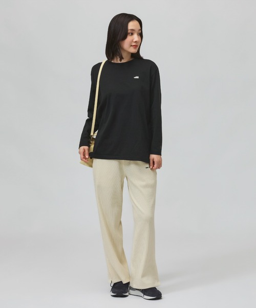 NEW BALANCE（ニューバランス）の「【別注】ニューバランス New Balance シューパッチロングスリーブTシャツ 限定コラボ（Tシャツ/カットソー・レディース・ホワイト/ブラック・S/XL）」の16枚目の写真