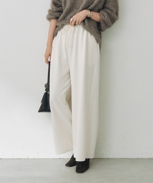 RIVE DROITE(リヴドロワ)の「ジョーゼットドロストイージーパンツ(秋服/冬服)(その他パンツ・レディース・ベージュ/オフホワイト/ブラック・36/38)」の8枚目の写真
