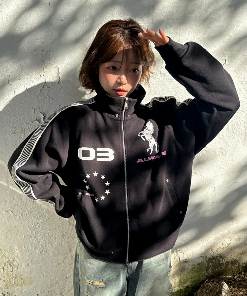 AMOU(アモウ)の「AMOU Horse Track Jacket BLACK(ナイロンジャケット・レディース・その他・1/2)」の13枚目の写真