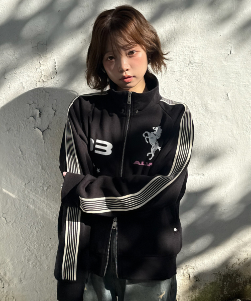 AMOU(アモウ)の「AMOU Horse Track Jacket BLACK(ナイロンジャケット・レディース・その他・1/2)」の8枚目の写真