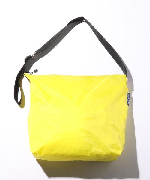 BEAUTY&YOUTH UNITED ARROWS(ビューティーアンドユースユナイテッドアローズ)の「<JULY NINE> NYLON SHOULDER/バッグ ◆(ショルダーバッグ・メンズ・ブラック/オレンジ/イエロー/コバルトブルー/グレー/ホワイト・FREE)」の1枚目の写真