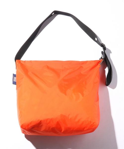 BEAUTY&YOUTH UNITED ARROWS(ビューティーアンドユースユナイテッドアローズ)の「<JULY NINE> NYLON SHOULDER/バッグ ◆(ショルダーバッグ・メンズ・ブラック/オレンジ/イエロー/コバルトブルー/グレー/ホワイト・FREE)」の7枚目の写真