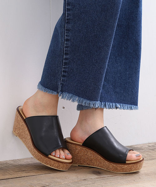 B:MING by BEAMS(ビーミングバイビームス)の「【VERY6月号掲載】ビーミング by ビームス / コルクウェッジサンダル(サンダル・レディース・ブラック/ブラウン系その他/その他1・22.5cm/23.5cm/24.5cm)」の20枚目の写真