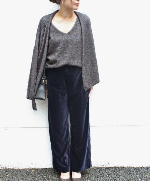 FIGARO Paris（フィガロパリ）の「エアリーファー キャミソール◆（ニット/セーター・レディース・チャコールグレー/ブラック・FREE）」の10枚目の写真