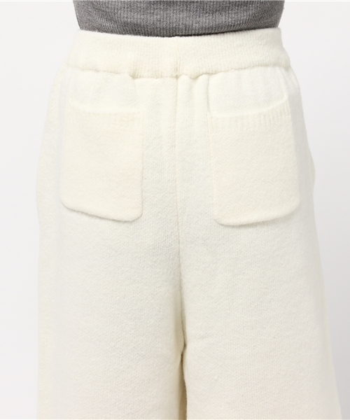 LBC(エルビーシー)の「アクリルナイロンミラノリブタックパンツ (その他パンツ・レディース・オフホワイト/ネイビー/オリーブ・MEDIUM)」の10枚目の写真