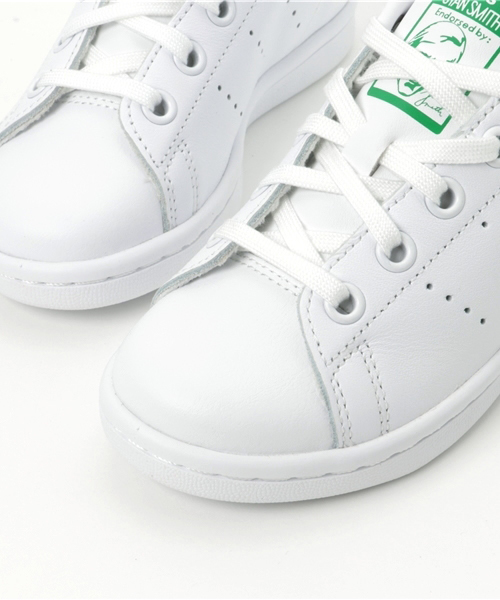 adidas Originals(アディダスオリジナルス)の「キッズ アディダス スタンスミス adidas STAN SMITH EL C BA8375(スニーカー・キッズ・ホワイト・20cm/21cm/19cm/17cm/18cm)」の6枚目の写真