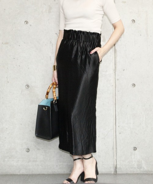 Liesse（リエス）の「アセテートウエストゴムタイトスカート（スカート・レディース・カーキ/ブラック・S/M）」の2枚目の写真