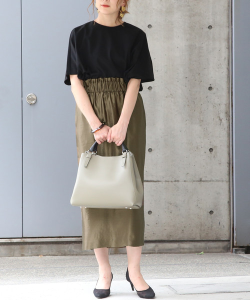 Liesse（リエス）の「アセテートウエストゴムタイトスカート（スカート・レディース・カーキ/ブラック・S/M）」の5枚目の写真