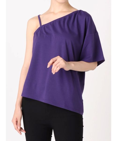 EMODA(エモダ)の「ワンショルダーTシャツ(Tシャツ/カットソー・レディース・ホワイト/ブラック/パープル・FREE)」の3枚目の写真