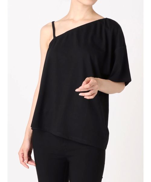 EMODA(エモダ)の「ワンショルダーTシャツ(Tシャツ/カットソー・レディース・ホワイト/ブラック/パープル・FREE)」の1枚目の写真