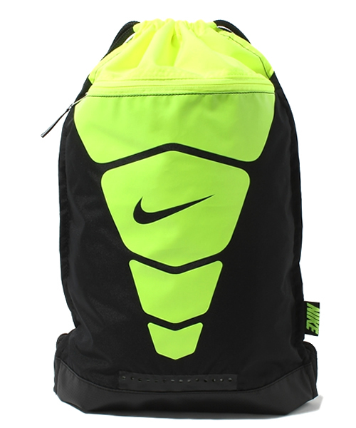 NIKE(ナイキ)の「ナイキ チームトレーニング ジムサック NIKE TEAM TRAINING GYMSACK - V(バックパック/リュック・メンズ・ブラック/グレー・ONE SIZE)」の1枚目の写真
