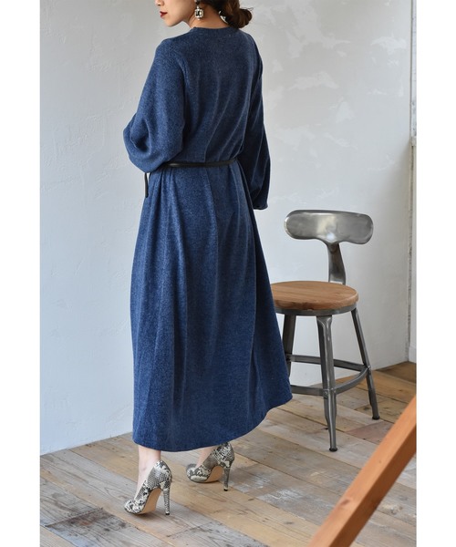 LHELBIE(レルビエ)の「ボリュームシルエットニットフレアイレヘムワンピース(ワンピース・レディース・ブラック/ベージュ/ブルー・M)」の7枚目の写真