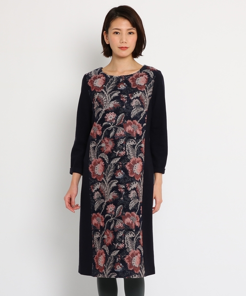 Sunauna(スーナウーナ)の「ゴブランラメジャカードワンピース(ワンピース・レディース・ベージュ系3/ネイビー系3・40/38/36)」の3枚目の写真