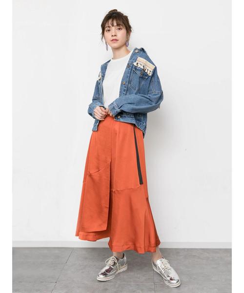 Editt by YECCA VECCA(エディットバイイェッカヴェッカ)の「SRベルトイレヘムスカート(スカート・レディース・ベージュ/カーキ/オレンジ・FREE)」の3枚目の写真