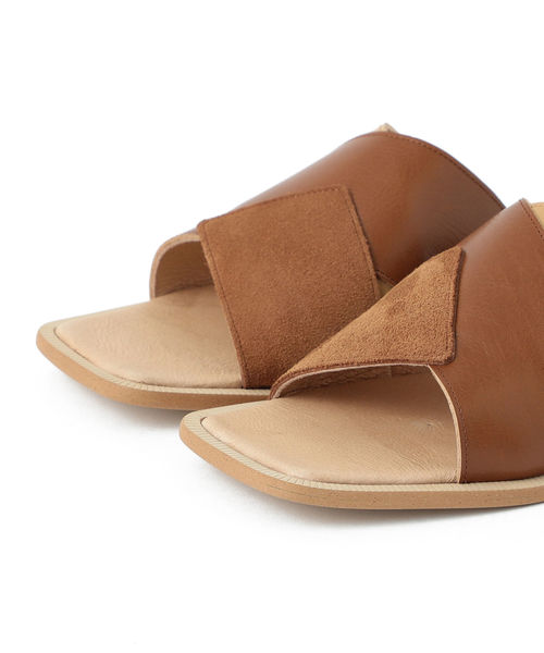 Ray BEAMS(レイビームス)の「RBS / クロス フラット サンダル(サンダル・レディース・ブラック/ブラウン・37/35/39/38/36)」の9枚目の写真