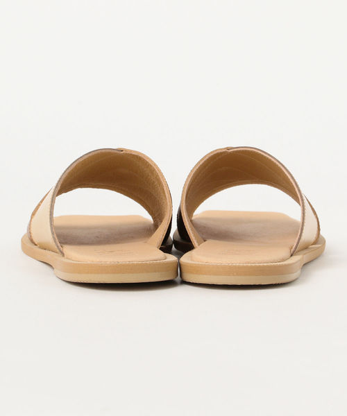 Ray BEAMS(レイビームス)の「RBS / クロス フラット サンダル(サンダル・レディース・ブラック/ブラウン・37/35/39/38/36)」の13枚目の写真