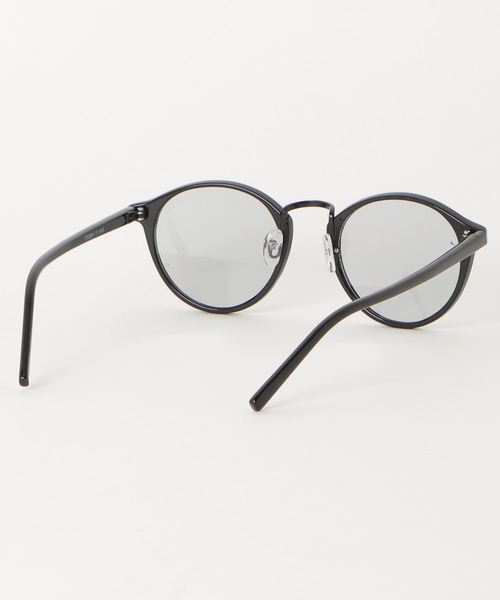 GOSTAR DE FUGA(ゴスタール ジフーガ)の「ボストン型サングラス(サングラス・メンズ・ブラック/ブルー/ブラウン/ブラック×ホワイト・FREE)」の6枚目の写真