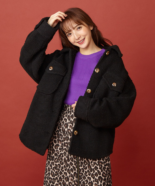 MIIA（ミーア）の「フロントポケットボアコート（ブルゾン・レディース・ブラック/ベージュ/ブラウン・FREE）」の2枚目の写真