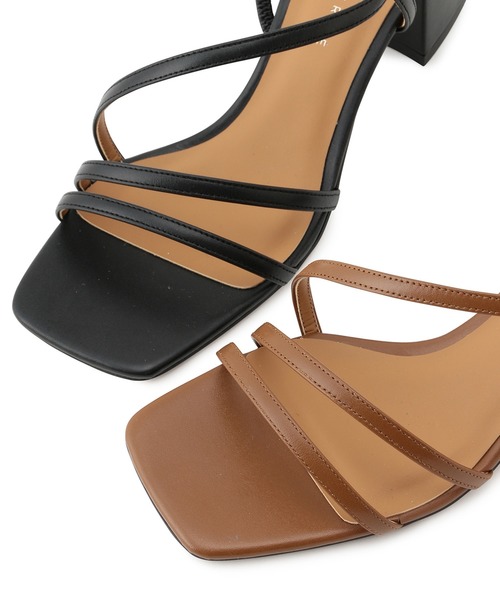 ADAM ET ROPE'（アダムエロペ）の「アシンメトリーラインサンダル（サンダル・レディース・キャメル/ブラック・22.5cm/23.5cm/24.5cm/23.0cm/24.0cm）」の6枚目の写真