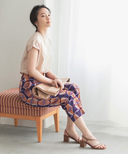 ADAM ET ROPE'（アダムエロペ）の「アシンメトリーラインサンダル（サンダル・レディース・キャメル/ブラック・22.5cm/23.5cm/24.5cm/23.0cm/24.0cm）」の19枚目の写真