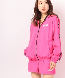 DIMENSIONE danza（ディメンシオーネ ダンツァ）の「ロゴライン ジップアップフード付アウター（ナイロンジャケット）」