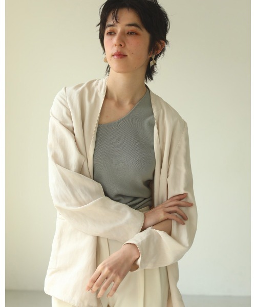 TODAYFUL（トゥデイフル）の「アシンメトリーニットタンク（タンクトップ・レディース・オフホワイト/ミント/キャメル/ピンクベージュ・FREE）」の6枚目の写真