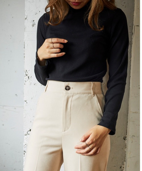 WEGO(ウィゴー)の「WEGO/【セットアップ対応商品】スエードライクセンタープレスパンツ(スラックス・レディース・オリーブ/ブラウン/アイボリー/パープル・SMALL/MEDIUM)」の11枚目の写真