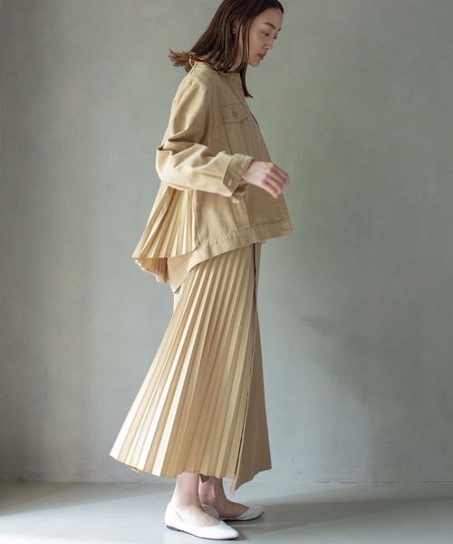 お値下げ　MARECHAL TERRE（マルシャルテル)プリーツブルゾン MARECHAL TERRE（マルシャルテル）の「バックプリーツデニムブルゾン